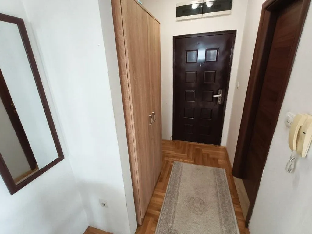 Prodaja, garsonjera, 28m², Tuški Put, Podgorica