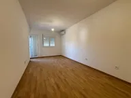 Prodaja, dvosoban stan, 66m², Stari Aerodrom, Podgorica - image 1