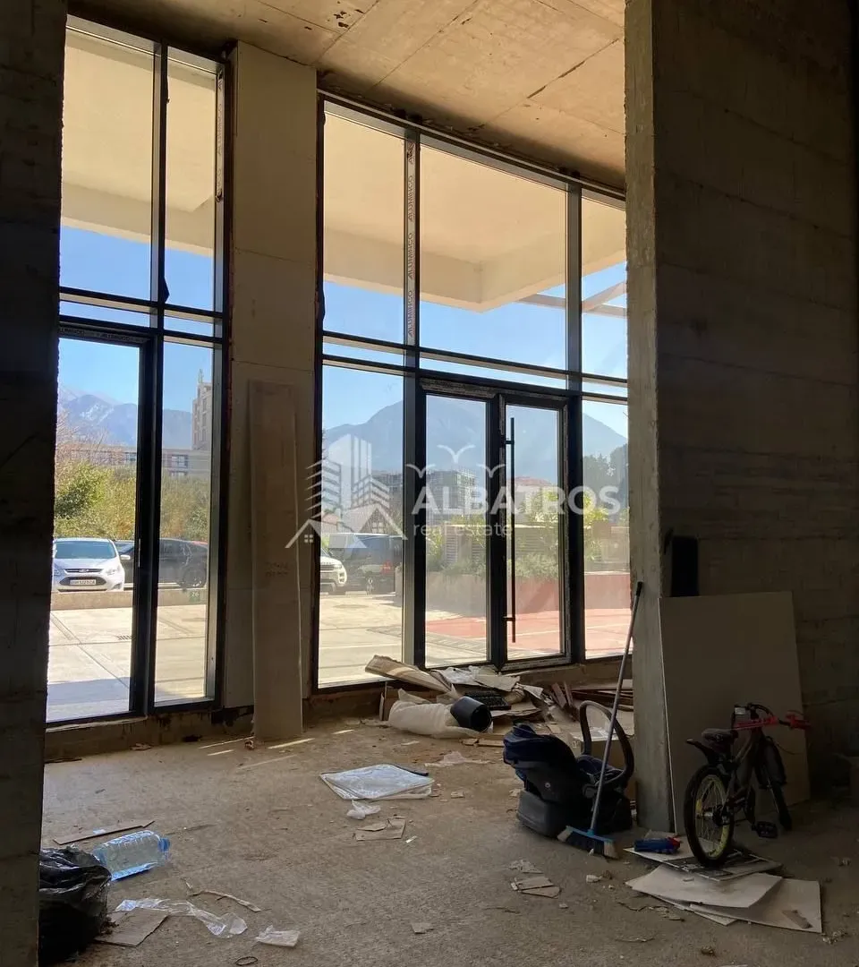 Sale, office space, 115m², Centar, Bar