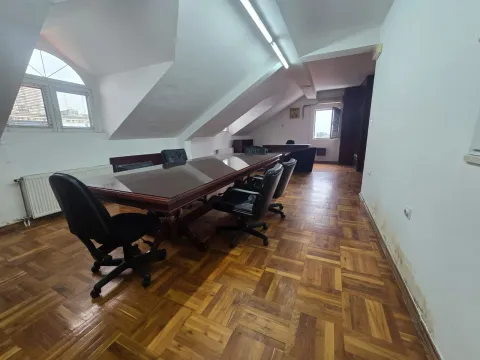 Rent, office space, 150m², Centar, Podgorica - image 8