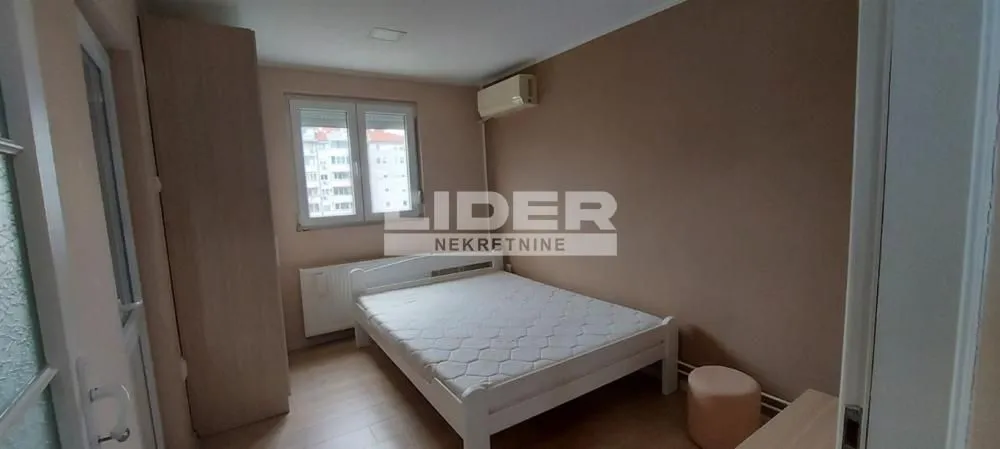 Izdavanje, trosoban stan, 60m², Brace Jerković, Voždovac Sve Podlokacije