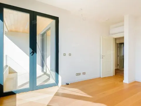 Prodaja, dvosoban stan, 100m², Tivat, Crna Gora - image 8