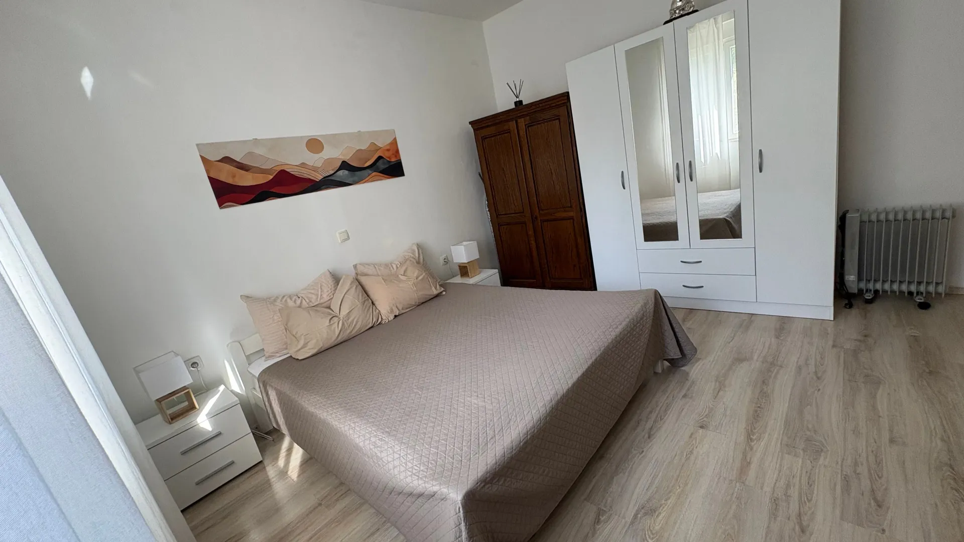 Izdavanje, jednosoban stan, 50m², Kalimanj, Tivat