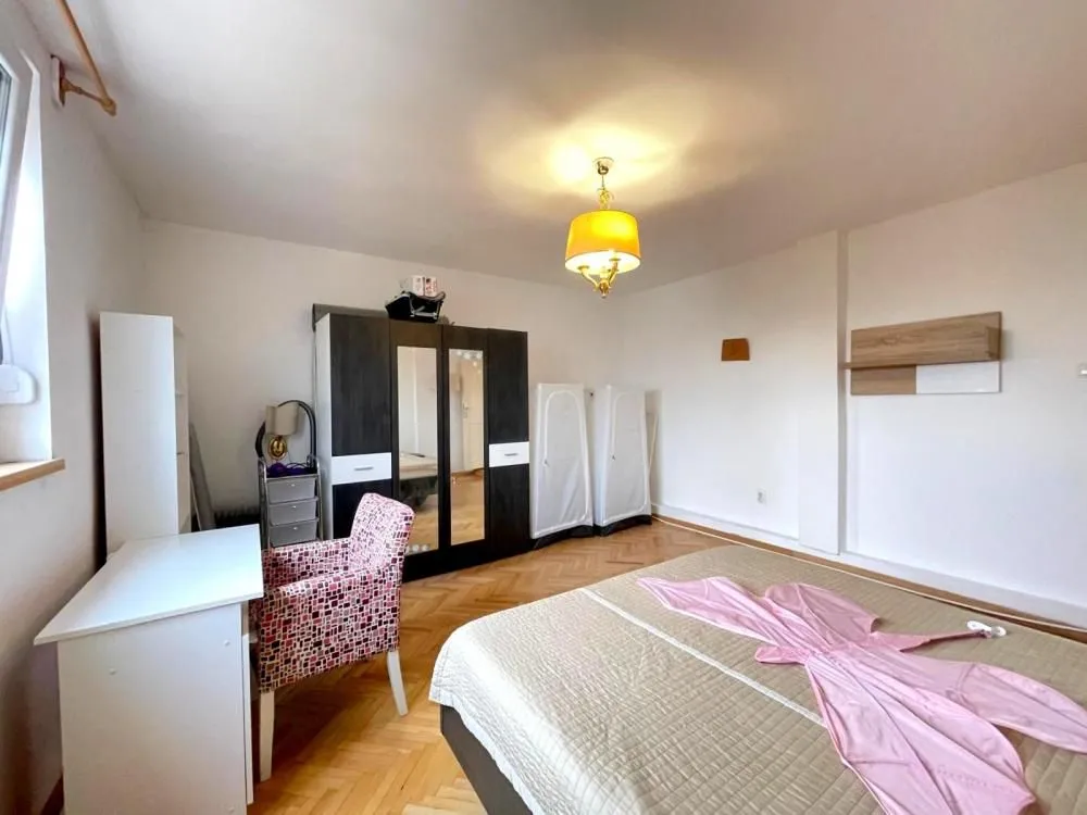 Sale, four bedroom apartment, 91m², Vračar Sve Podlokacije, Beograd