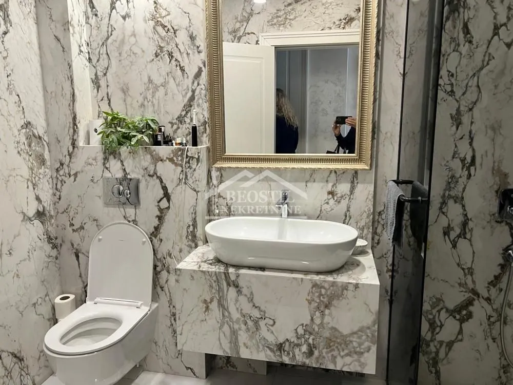 Prodaja, dvosoban stan, 70m², Vračar Hram, Vračar Sve Podlokacije