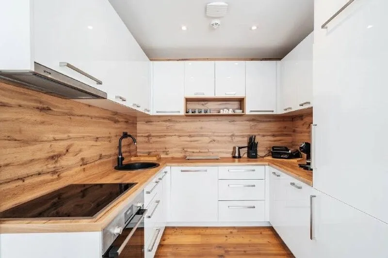 Prodaja, stan, 300m², Boreti, Budva
