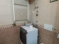 Izdavanje, trosoban stan, 68m², Đeram Pijaca, Beograd - image 20