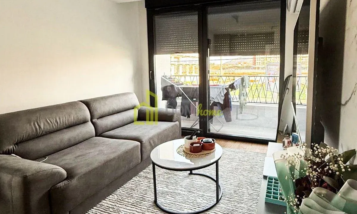 Rent, one bedroom apartment, 35m², Kod Big Fashion-a, Podgorica