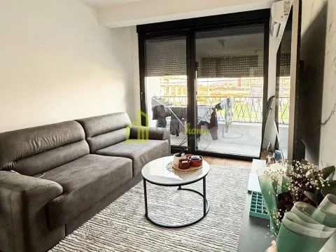 Izdavanje, jednosoban stan, 35m², Kod Big Fashion-a, Podgorica - image 1
