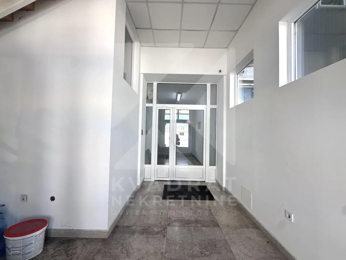 Rent, office space, 1850m², Zabjelo, Podgorica