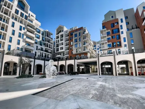 Prodaja, dvosoban stan, 102m², Boka Place, Tivat - image 2