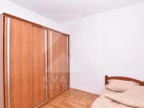 Izdavanje, dvosoban stan, 55m², Stari Aerodrom, Podgorica - image 8