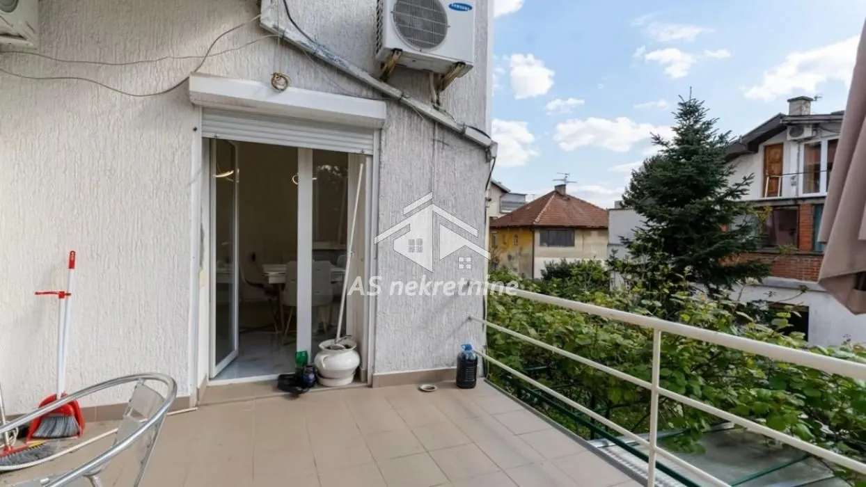 Rent, two bedroom apartment, 80m², Banovo Brdo, Beograd