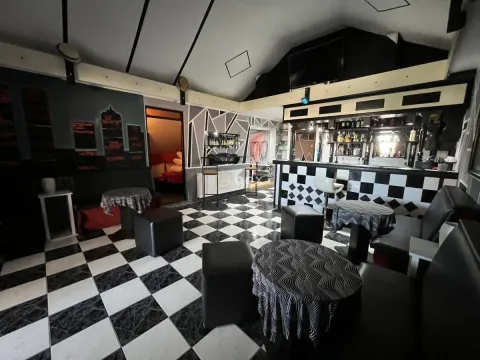 Prodaja, kuća, 168m², Niš, Srbija - image 23