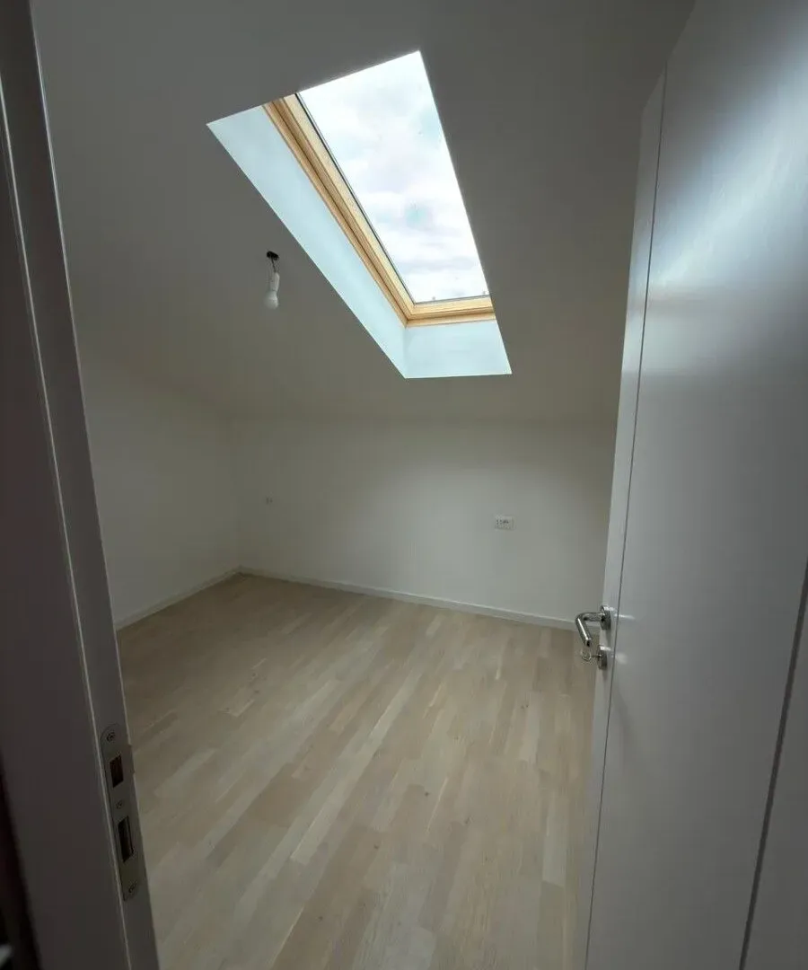 Prodaja, jednosoban stan, 52m², Tološi, Podgorica