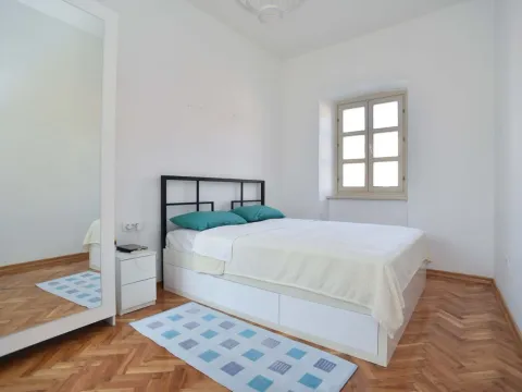 Sale, three bedroom apartment, 86m², Stari Grad, Budva - image 9