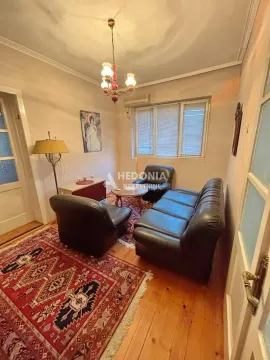 Sale, house, 181m², Zemun Gornji Grad, Zemun Sve Podlokacije - image 8