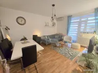 Prodaja, trosoban stan, 90m², Zvezdara, Zvezdara Sve Podlokacije - image 1