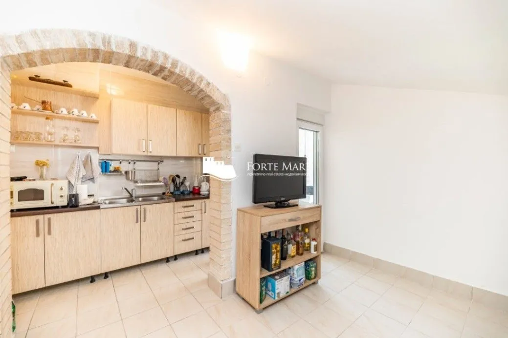 Prodaja, trosoban stan, 94m², Herceg Novi, Crna Gora