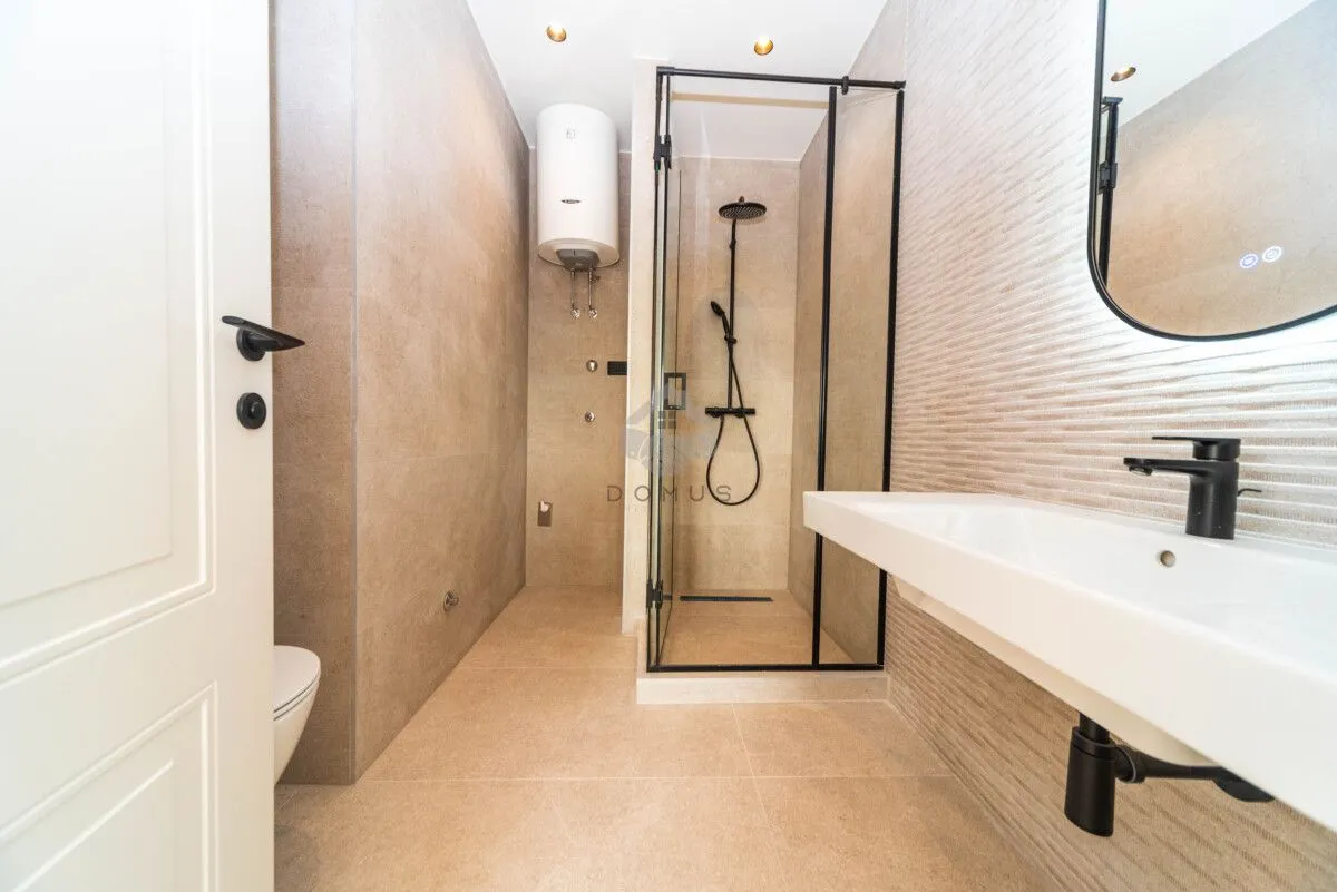 Prodaja, dvosoban stan, 85m², Donja Gorica, Podgorica