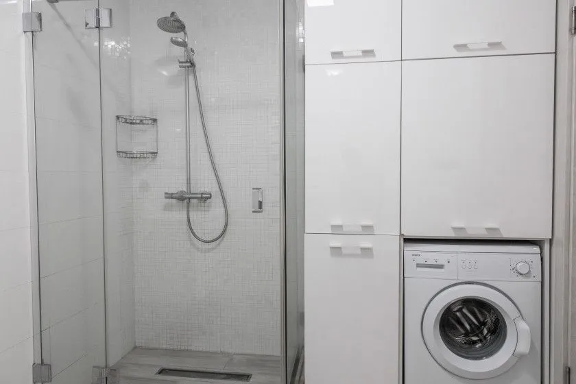 Izdavanje, dvosoban stan, 93m², Sutomore, Bar