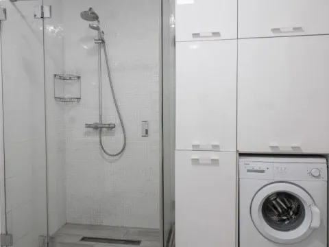 Rent, two bedroom apartment, 93m², Sutomore, Bar - image 9