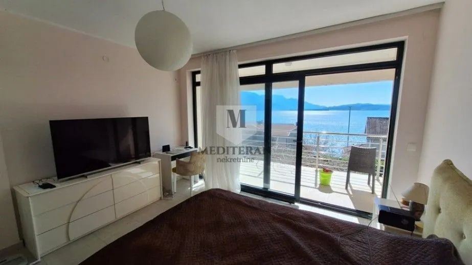 Prodaja, dvosoban stan, 103m², Bijela, Herceg Novi