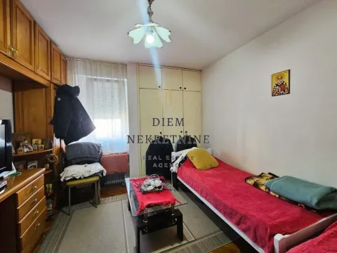 Sale, two bedroom apartment, 60m², Makedonsko naselje, Bar - image 2