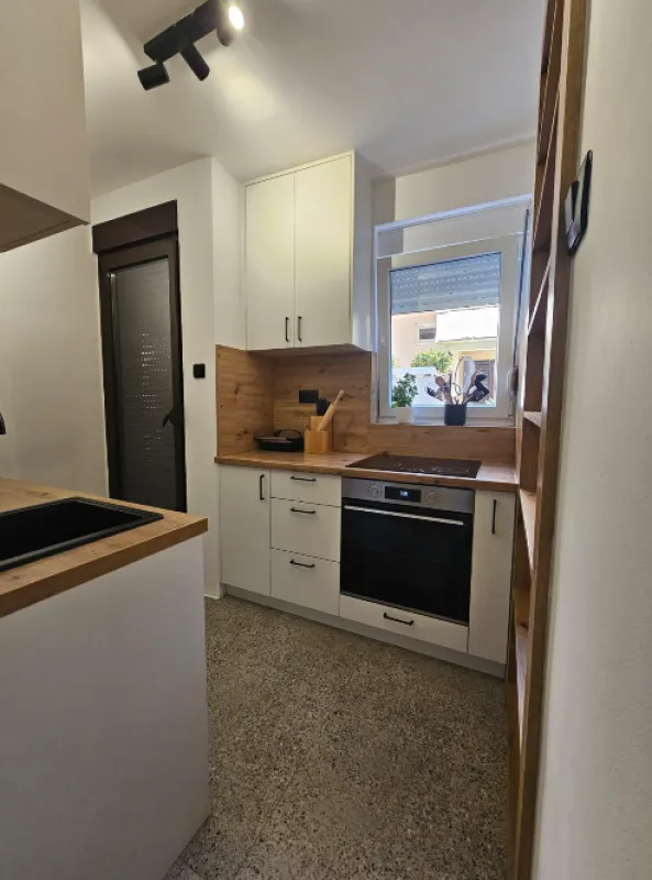 Sale, two bedroom apartment, 52m², Dubovica, Budva