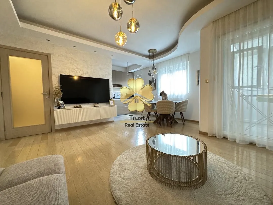Rent, two bedroom apartment, 75m², City Kvart, Podgorica