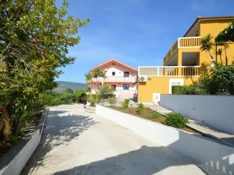Prodaja, kuća, 250m², Topla, Herceg Novi - image 2