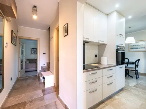 Sale, house, 142m², Zabjelo, Podgorica - image 8