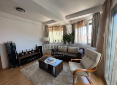 Izdavanje, dvosoban stan, 73m², Igalo, Herceg Novi