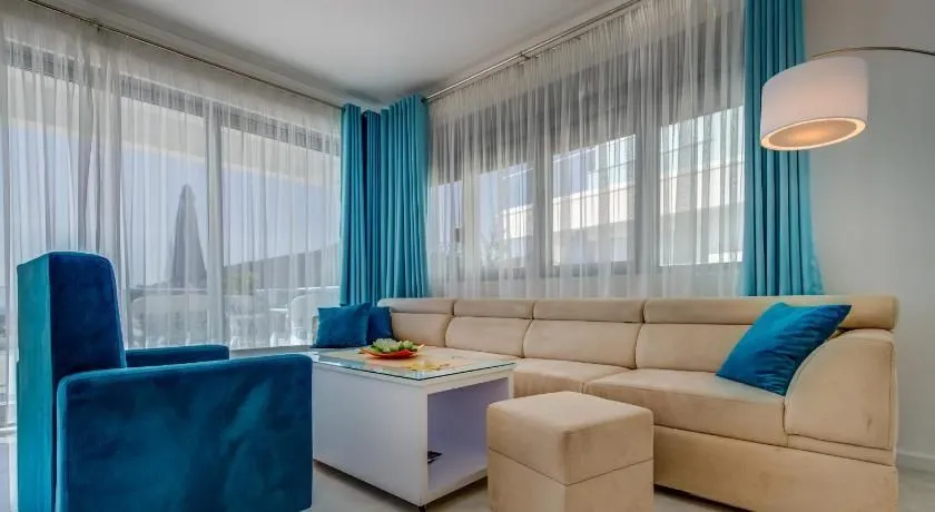 Sale, house, 330m², Lazi, Budva