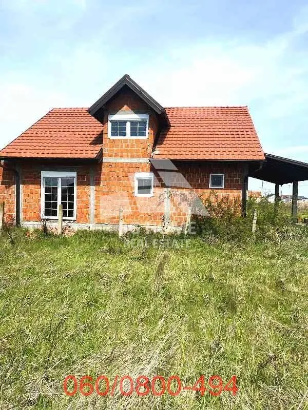 Sale, house, 253m², Zemun Ugrinovci, Zemun Sve Podlokacije