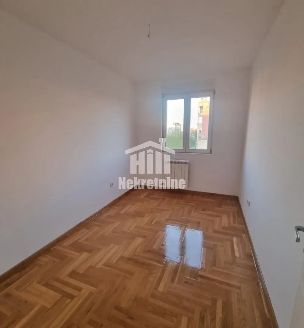 Sale, two bedroom apartment, 58m², Zemun Cara Dušana, Zemun Sve Podlokacije