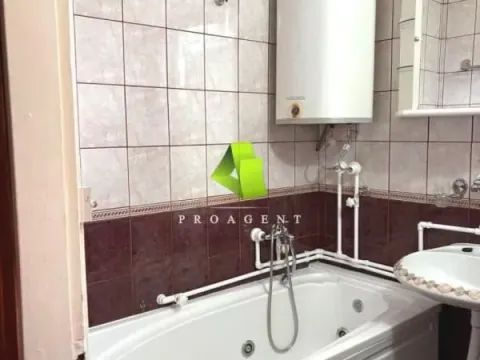 Izdavanje, trosoban stan, 100m², Centar, Niš - image 6