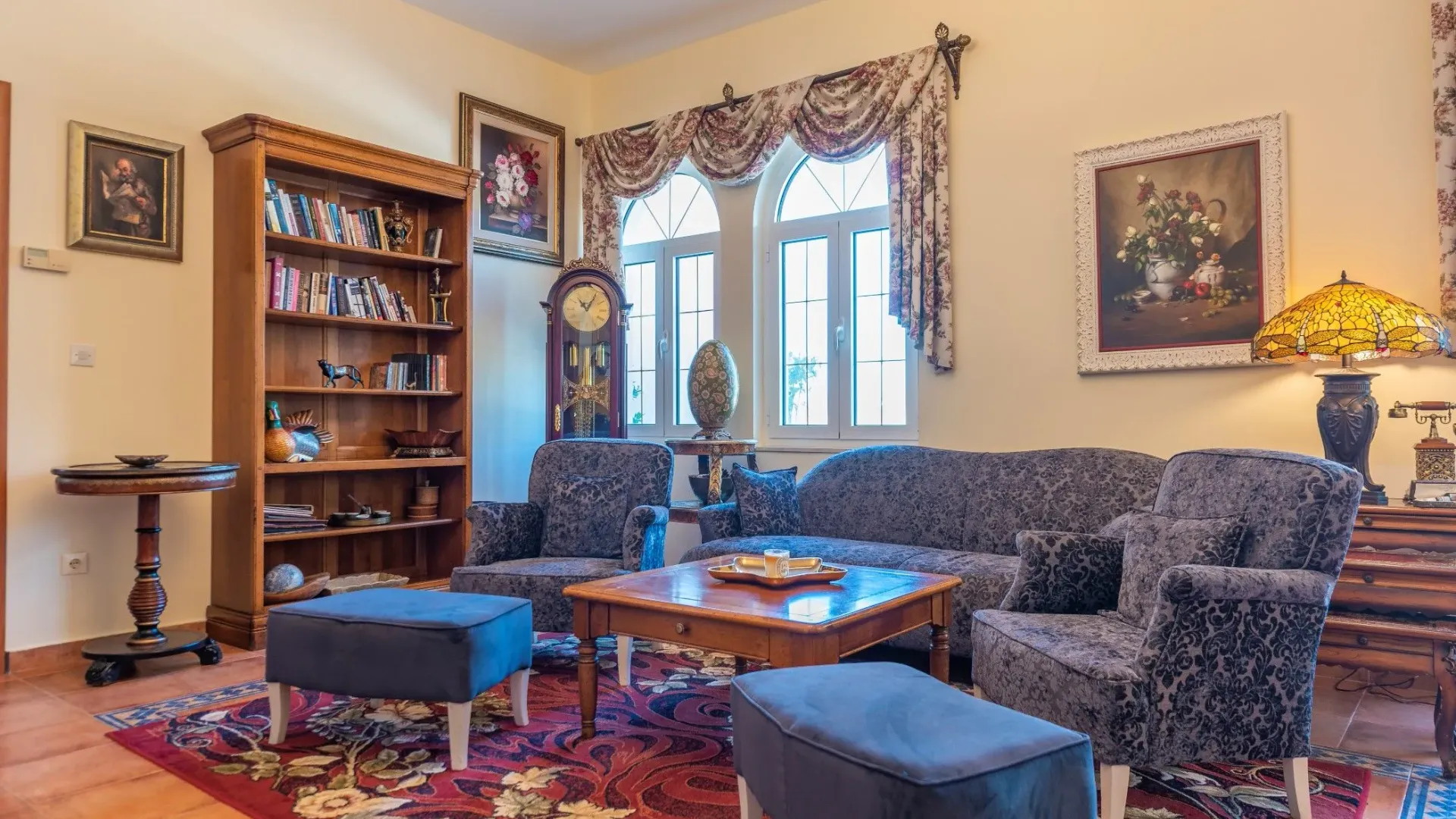 Sale, house, 485m², Sveti Stefan, Budva