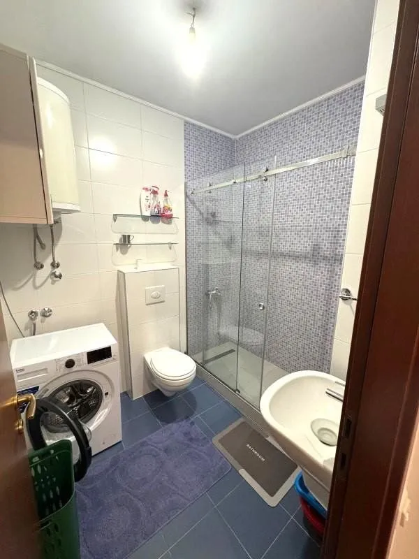 Izdavanje, dvosoban stan, 72m², City Kvart, Podgorica