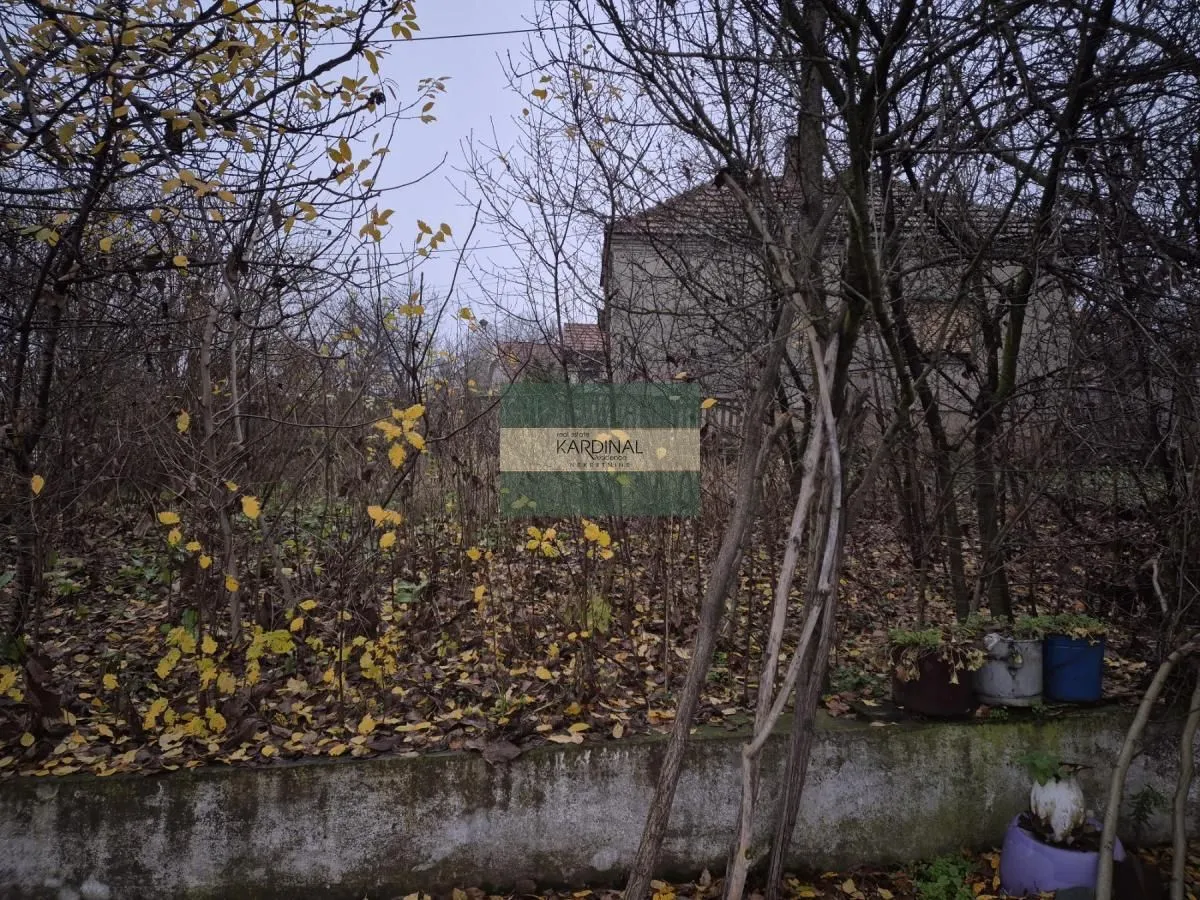 Prodaja, kuća, 280m², Majur, Jagodina