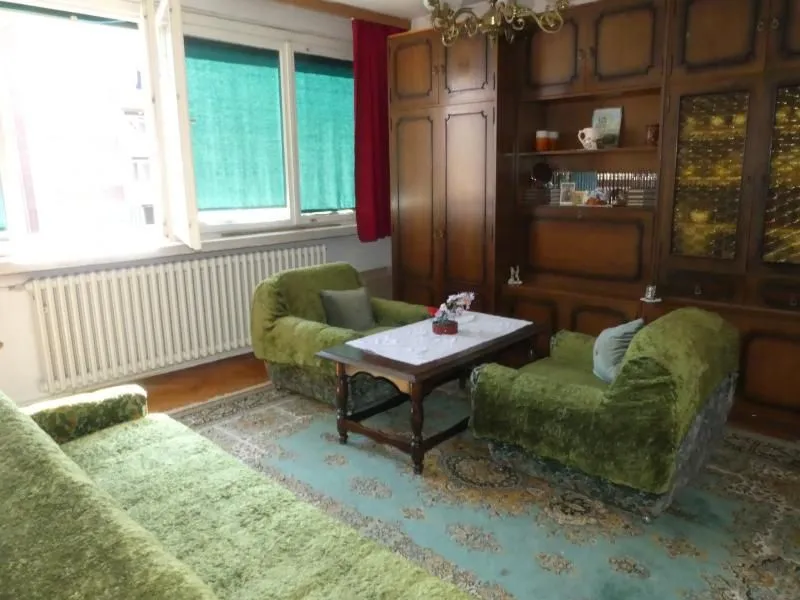 Prodaja, kuća, 184m², Strelište, Jagodina