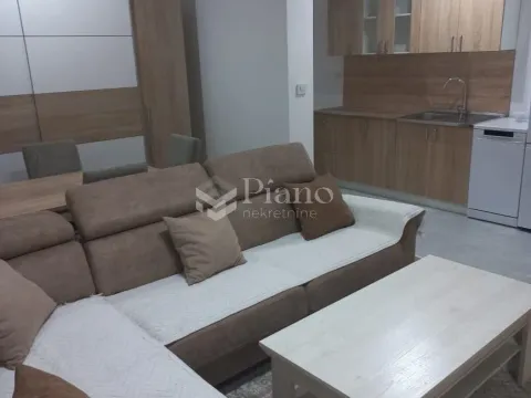 Rent, apartment, 36m², Stara Varoš, Podgorica - image 2