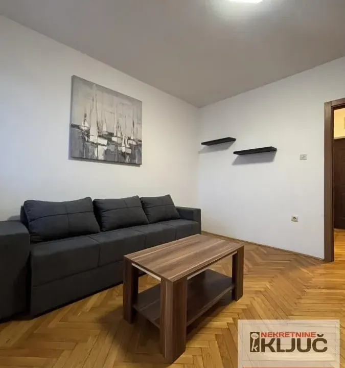 Rent, studio apartment, 26m², Novo naselje, Novi Sad