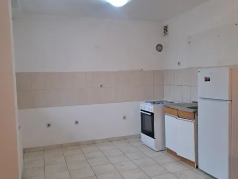 Prodaja, dvosoban stan, 44m², Novi Sad, Srbija - image 3