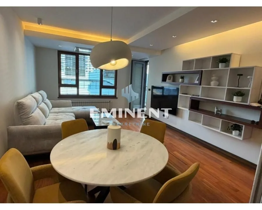 Rent, two bedroom apartment, 60m², Novi Beograd Sve Podlokacije, Beograd