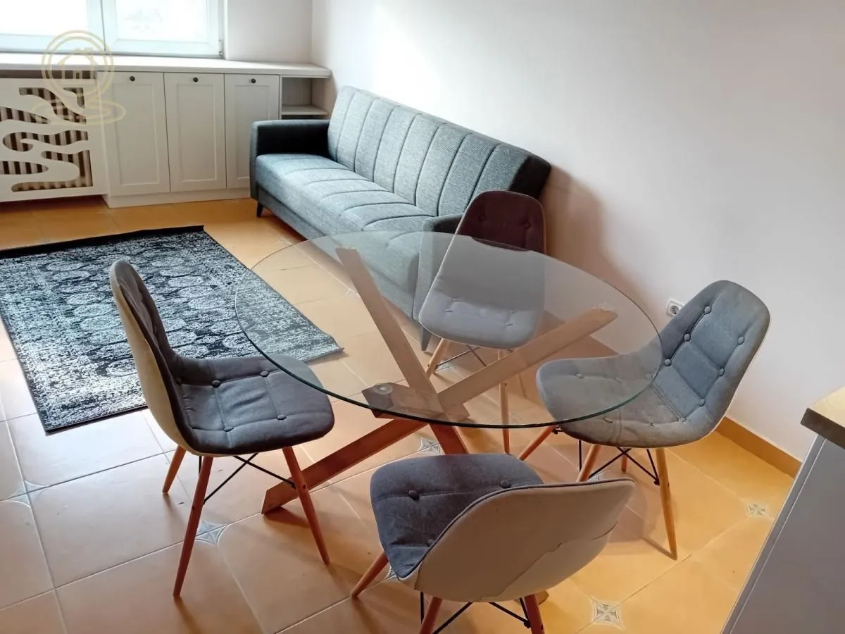 Izdavanje, jednosoban stan, 41m², Grbavica, Novi Sad Sve Podlokacije