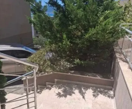 Izdavanje, dvosoban stan, 67m², Tivat, Crna Gora - image 8