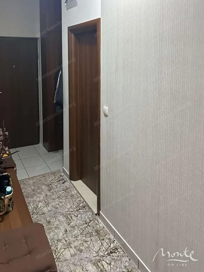 Prodaja, dvosoban stan, 72m², Momišići, Podgorica