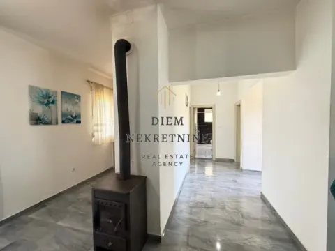 Izdavanje, kuća, 137m², Donji Kokoti, Podgorica - image 2