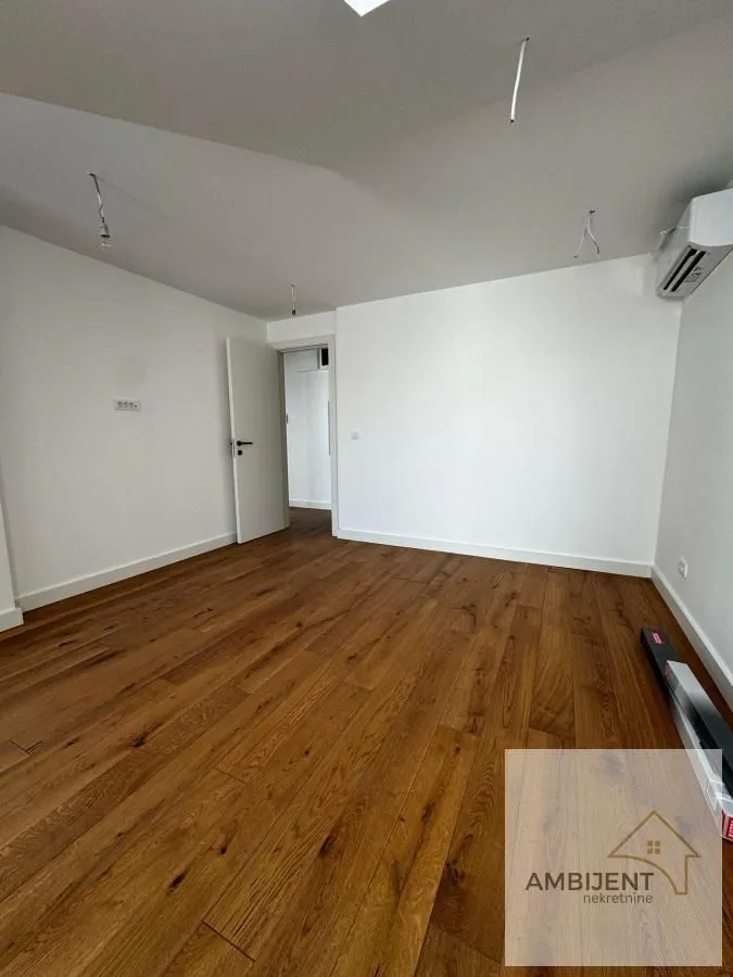 Prodaja, stan, 183m², Centar Sve Podlokacije, Beograd